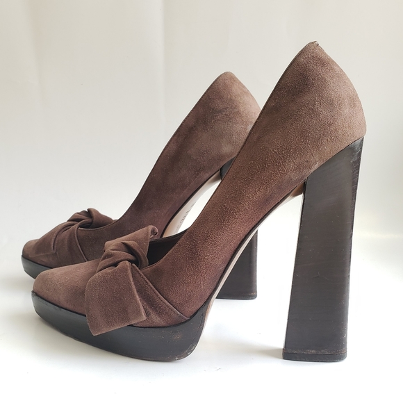 Marni | Suede Heels with Bow Detail - Picture 2 of 11